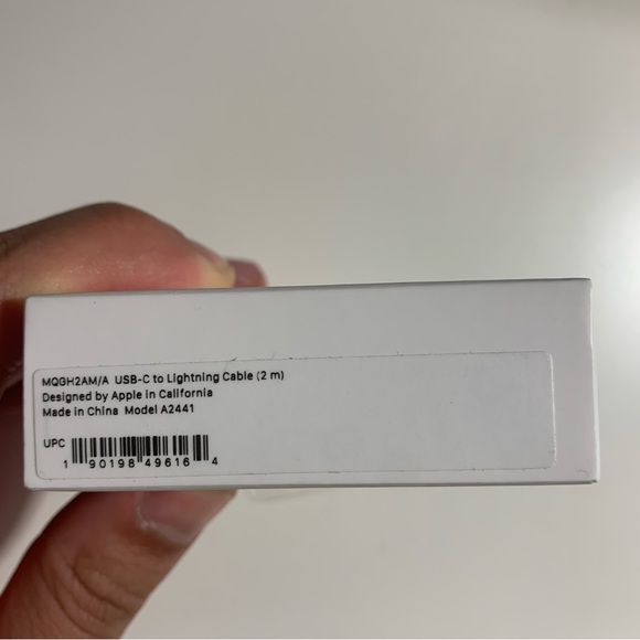 240W USB-C Charge Cable (2m) - Picture 2 of 4